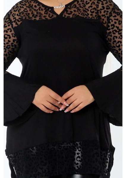 Tül Üzeri Flok Baskılı Yakası Zincir Detaylı Uzun Kollu Bluz indirimleri