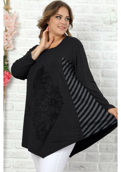 Asimetrik Bloklu Önü Çiçek Taş Baskılı Uzun Kol Dökümlü Bluz