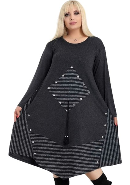 Eteği Asimetrik ve Bloklu Kare Cepli Uzun Kol Dökümlü Elbise fırsatları