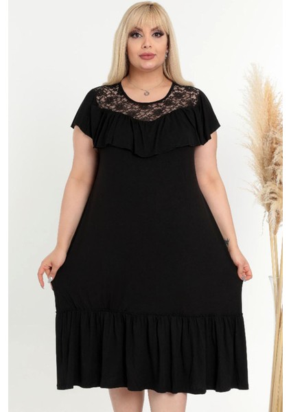 Dökümlü Kesim Yaka Dantel ve Fırfır Detaylı Kısa Kol Elbise fiyatları