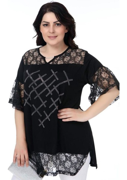Dantel Detaylı V Yaka Önü Taş Baskılı Kısa Kol Yırtmaçlı Bluz