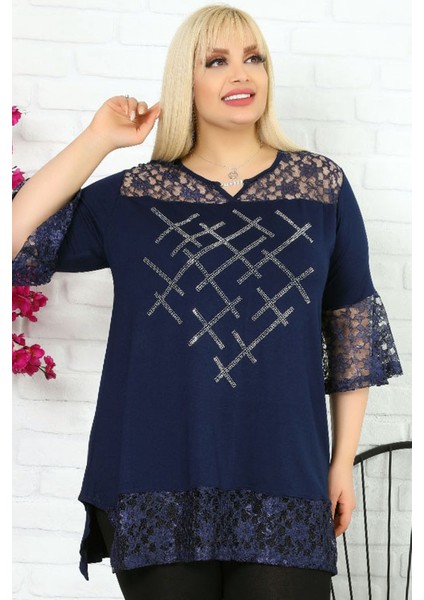Önü Taş Baskılı Dantel Detaylı V Yaka Kısa Kol Yırtmaçlı Tunik fırsatları