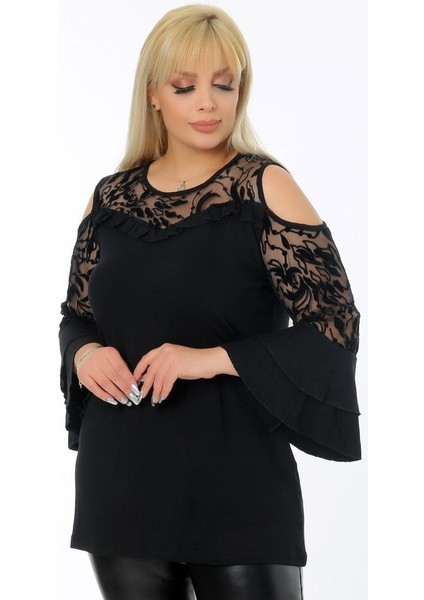 Göğsü ve Kolu Dantel Detaylı Volanlı Kol Rahat Dökümlü Tarz Bluz