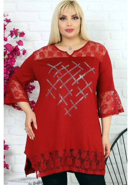Önü Taş Baskılı Dantel Detaylı V Yaka Kısa Kol Yırtmaçlı Tunik modelleri