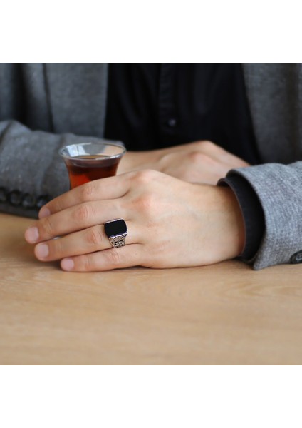 925 Ayar Gümüş Sarmaşık Tasarım Siyah Oniks Taşlı Erkek Yüzük fiyatları