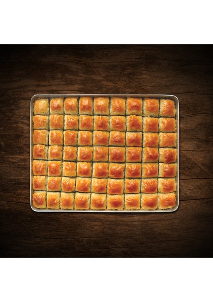 Nacaroğlu Fıstıklı Kuru Baklava