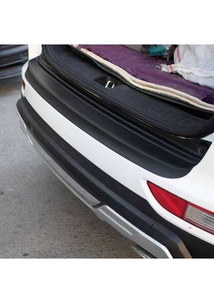 Kia Sportage 4 Arka Tampon Eşiği Parlak Plastik 2018-2021 Arası fiyatları