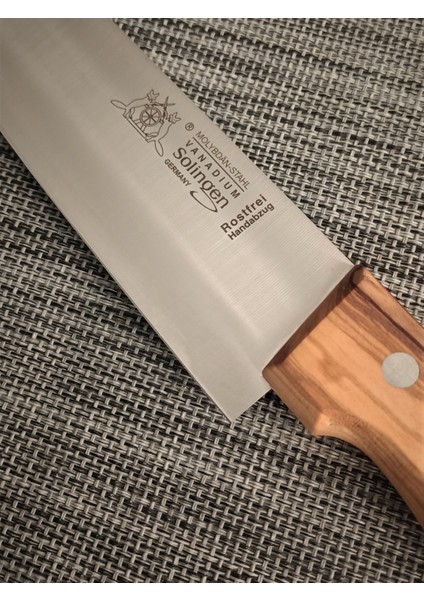 Zeytin Saplı Profesyonel Büyük Santoku Bıçağı 20 cm