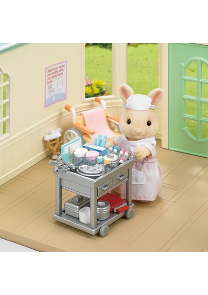 Sylvanian Families Hemşire Seti