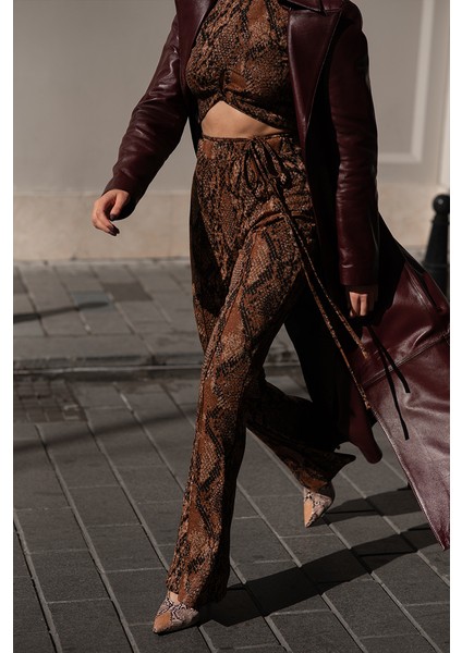 WM30 Deri Kadın Uzun Trençkot modelleri