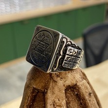 Takı925 Mührü Süleyman Işlemeli Kenarları Ebced Hesabı 925 Ayar Erkek  Gümüş Yüzük