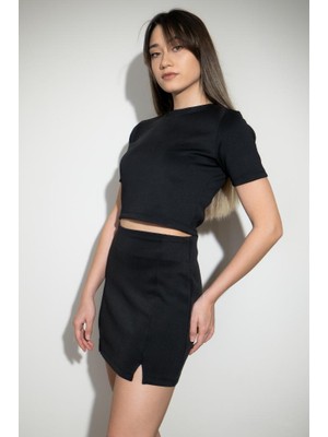 Soyo Siyah Scuba Çift Yırtmaçlı Mini Etek & Crop Top Bluz Alt-Üst Takım