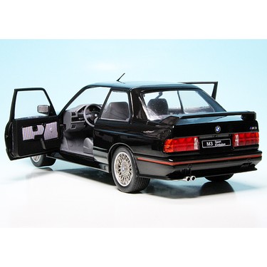 1/18  M3 Sport Evolution ミニカー ソリド 黒 Solido 1990 Bmw M3 E30 Sport Evolution Black 1:18 Ölçek Fiyatı