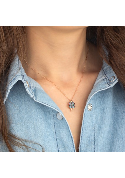 925 Ayar Gümüş Mistik Topaz Taşlı Yonca Kolye fiyatları