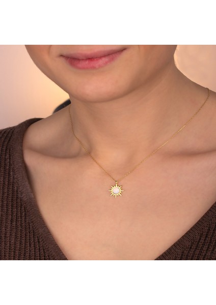 925 Ayar Gümüş Opal Taşlı Güneş Kolye fırsatları