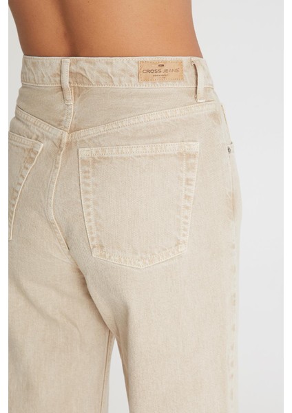 Diana Bej Rengi Yüksek Bel Dad Straight Fit Jean Pantolon C 4517-031 indirimleri