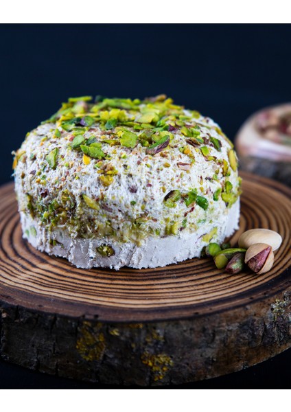 Pet Kase Antep Fıstıklı Helva 700 gr