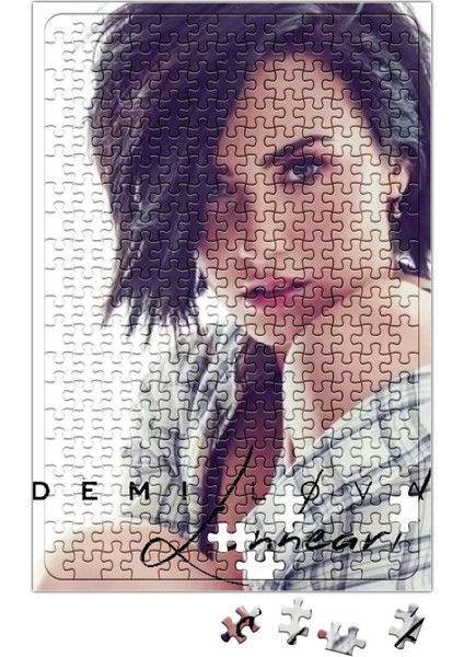 Demi Lovato Confident Puzzle 240 Parça Yapboz