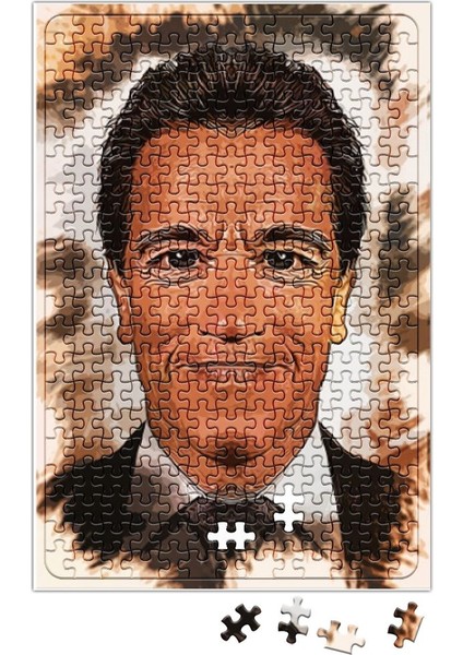 Arnold Schwarzenegger Puzzle 240 Parça Yapboz