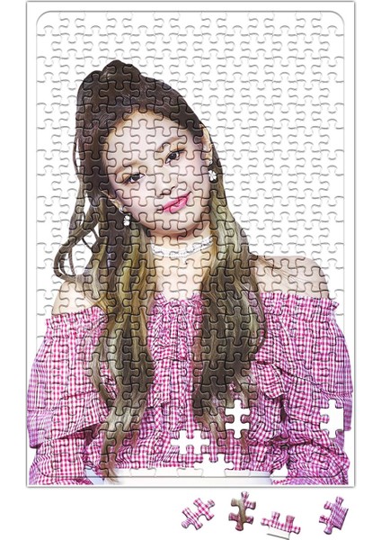 Blackpink Jennie Puzzle 240 Parça Yapboz