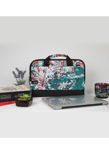 13'' - 13.3'' Taban Korumalı, Omuz Askılı Desenli Macbook Air-Pro Laptop Çantası - Capella fiyatları