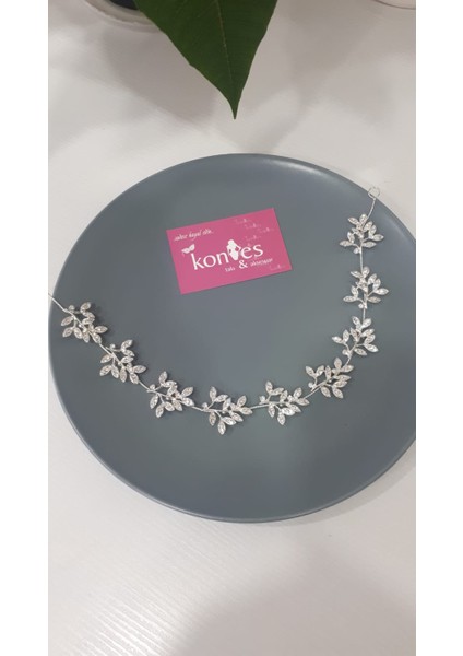 Taç ve Saç Aksesuarı