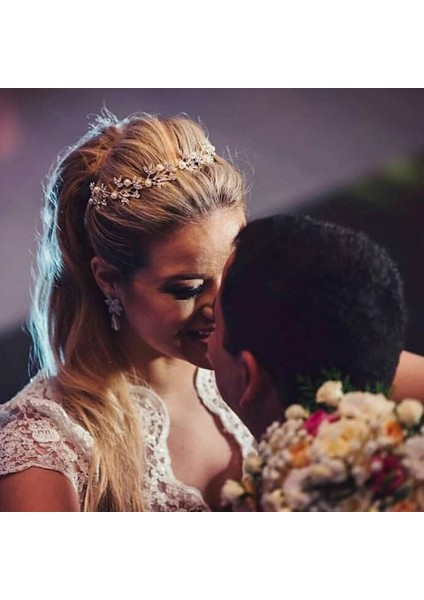 Tacı Saç Aksesuarı fırsatları