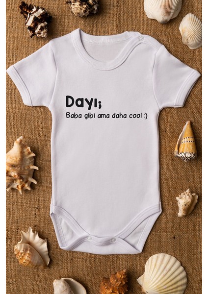 Dayı Baba Gibi Ama Daha Cool Baskılı Beyaz Çıtçıtlı