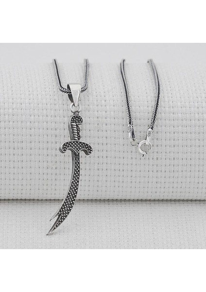 Nokta Desenli 925 Ayar Gümüş Zülfikar Kılıç Kolye