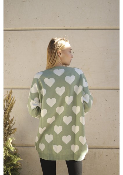 Kadın Su Yeşili Kalp Desenli Oversize Kazak fırsatları