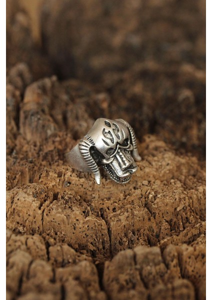 Boynuzlu Kuru Kafa Figürlü Ayarlanabilir Erkek Yüzük