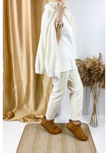 Krem Rengi Fermuarlı Kürk Mont modelleri