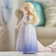 Esra Store Hasbro E8880 Disney Frozen 2 Şarkı Söyleyen Kraliçe Elsa / +3 Yaş