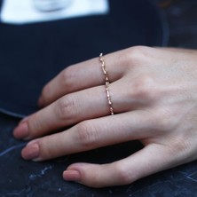 By Golden House Yarım Tur Taşlı Yüzük