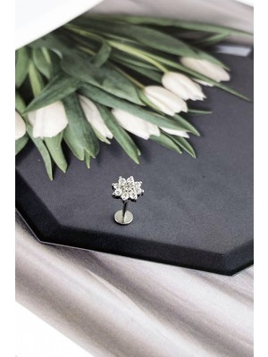 ÇLK Accessories 316L Cerrahi Çelik Çiçek Figür Piercing
