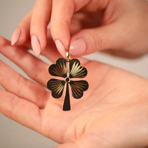 Feyza Kuyumcu Yonca Kolye Ucu