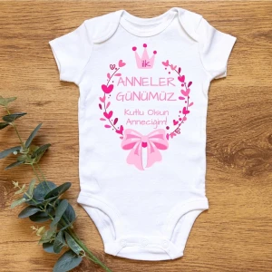 Ilk Anneler Günü Kurdele Organik Baskılı Çıtçıtlı Body
