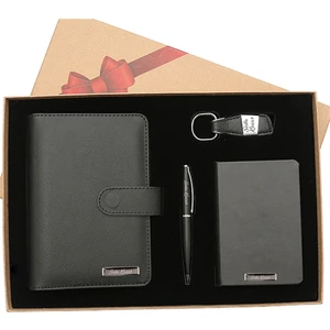 Hediye Rengi İsme Özel Organizerli Tarihsiz Ajanda + Kalem + Anahtarlık + Not Defteri Seti