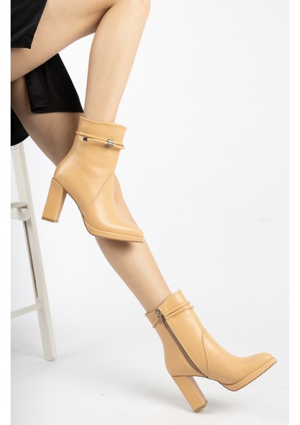 Kalın Topuk Fermuarlı Günlük Kadın Bot