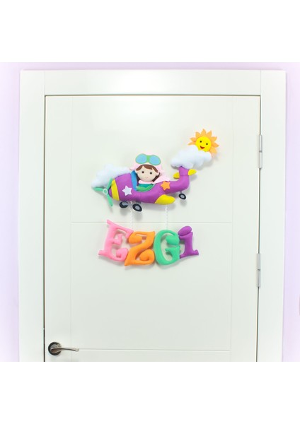 Ezgi Isimli Uçak Bedek Odası Kapı Süsü