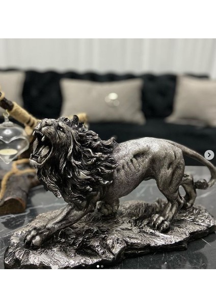 Kükreyen Aslan Biblo
