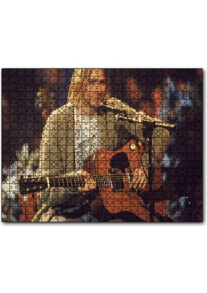 Cakapuzzle Nirvana Solisti Kurt Cobain ve Gitarı 120 Parça Puzzle Yapboz Mdf (Ahşap)