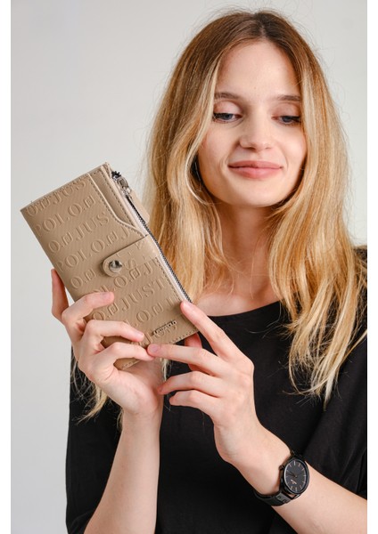 Kadın Kum 20 Kart Kapasiteli Gofraj Baskılı Çıtçıt ve Fermuar Kapama Vegan Kartlık Cüzdan