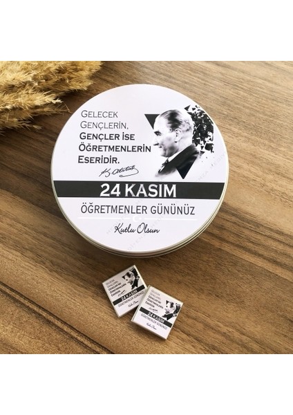 24 Kasım Öğretmenler Günü Çikolatası Metal Kutuda Çikolata 40'lı fiyatları