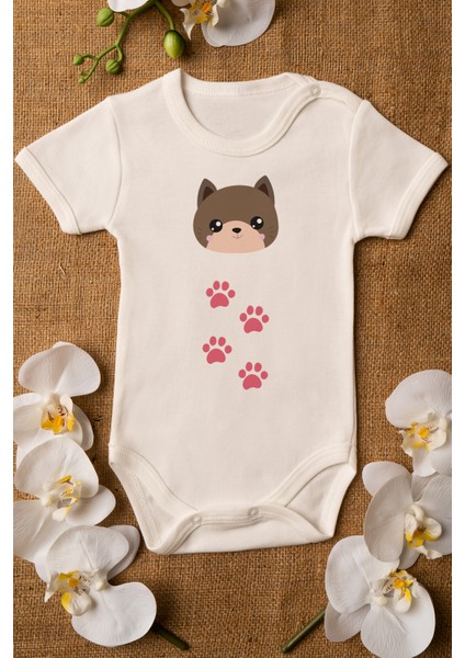 Kız Bebek Sevimli Kedi ve Pati Baskılı Ekru Çıtçıtlı Body Zıbın 5052