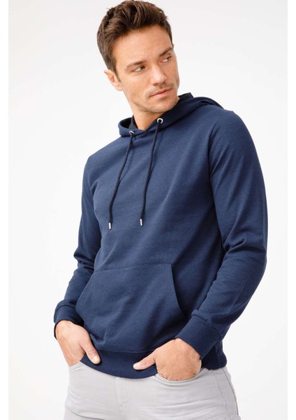 Erkek Lacivert Modernfit / Ekstra Dar Kalıp Kapşonlu Fermuarsız Sweatshirt fırsatları