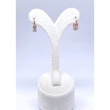 Design by Safir Taşlı Asma Kilit Küpe
