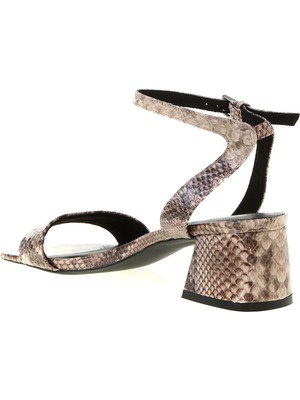 Vero Moda Liza Yılan Desenli Sandalet