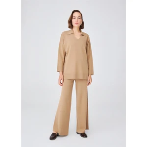 Polo V Yaka Bol Kesim Kadın Triko Kazak Camel Melanj
