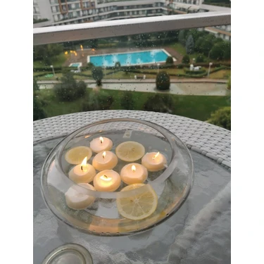 Iv Candles Suda Yüzen 12 Lü